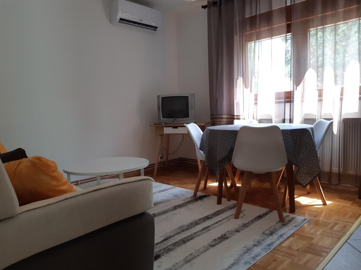 Apartment Emina *